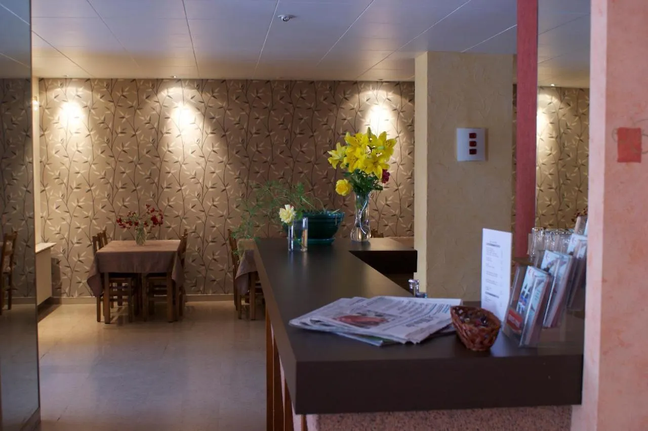Hôtel Le Lyon Bron France
